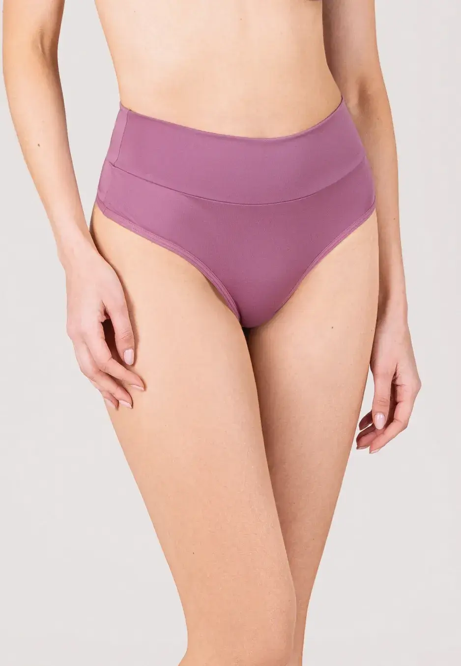 Brasilera Greta - Image 3
